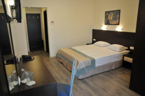 Hotel Burgas Free University